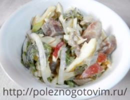 Миниатюра к статье Недорогой и вкусный салат с селедкой