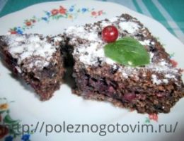 Миниатюра к статье Овсяно – шоколадный пирог с ягодой
